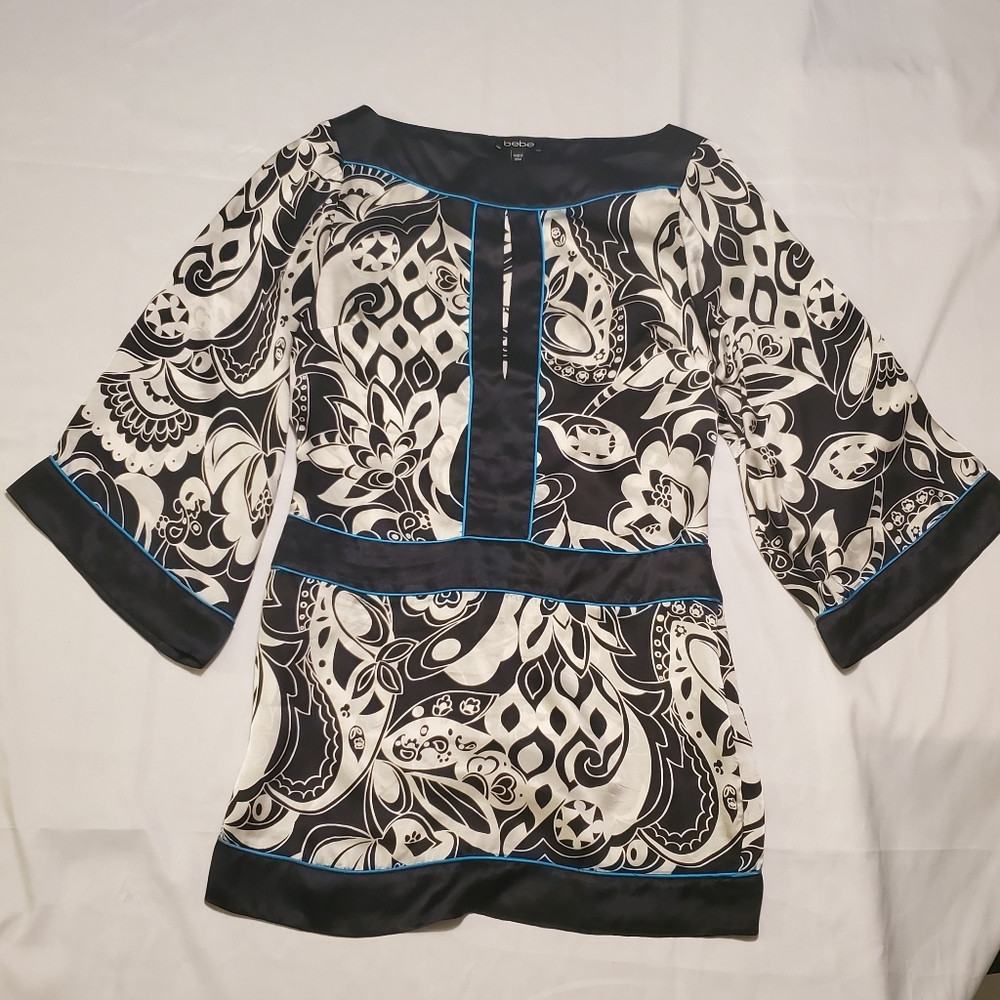 Bebe silk flower print kimono style dress s